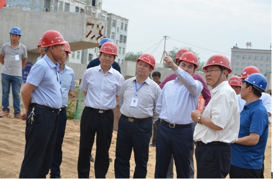 董事长孙波视察指导运城市河东西街延长线龙8项目