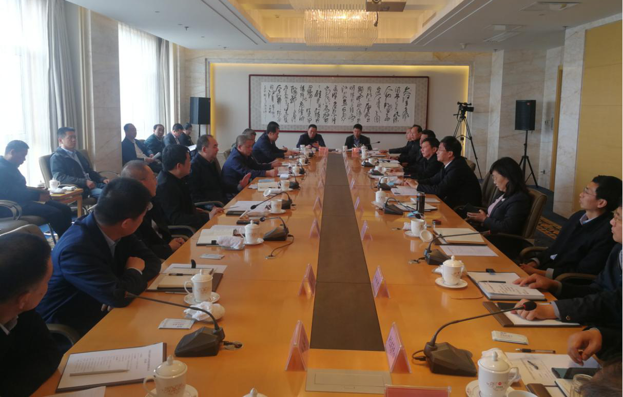 山西建投与吕梁市政府就加强基础设施龙8合作举行工作座谈
