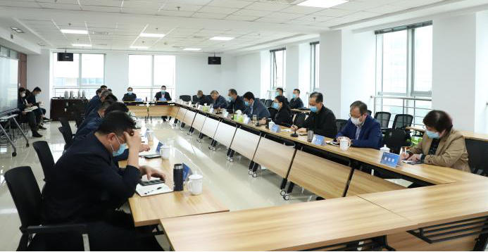 山西建投召开“五大中心”项目龙8第四次专题例会