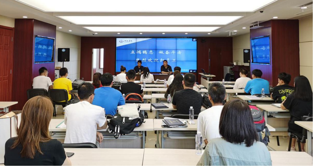 山西建投建工集团喜迎新生入职，，，，，开启奋斗征程