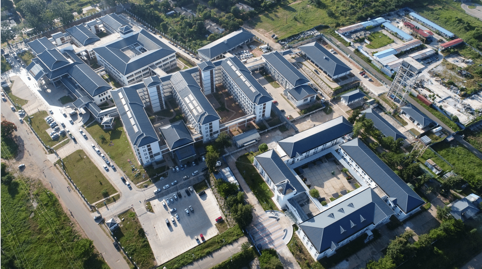 山西建投国际龙8集团承建的援赞比亚医院利维·姆瓦纳瓦萨医院项目获商务部“优良工程”评定